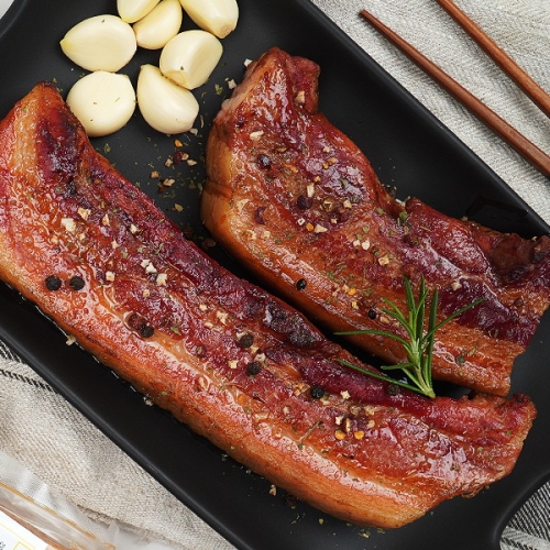 다솔청정식품  훈제삼겹살 300g 훈제오리 320g