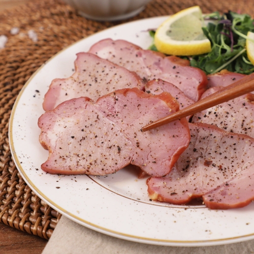 옐로우팜판매농업회사  토랑토랑 훈제 돈목살 슬라이스 200g (소스포함)