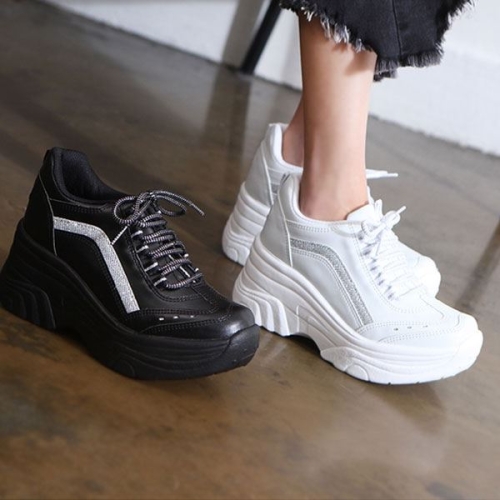 데일리룩 비비핑크 DV 치어리더 키높이 여성 스니커즈 스탠딩화 키높이 스니커즈 트렌드한 매일 업뎃