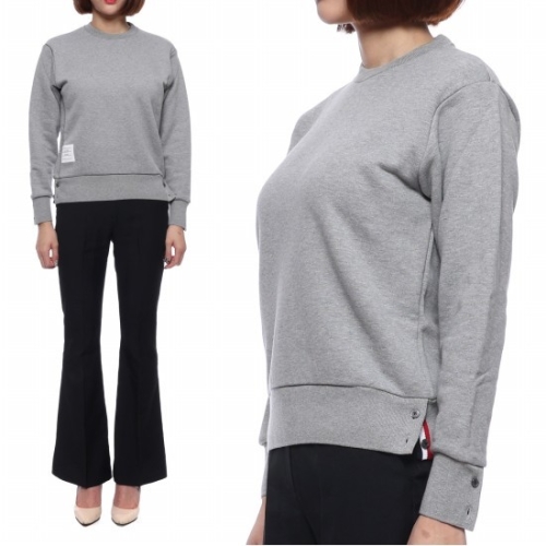 톰브라운 여성 스트라이프 루프백 맨투맨_FJT070A 03377 055