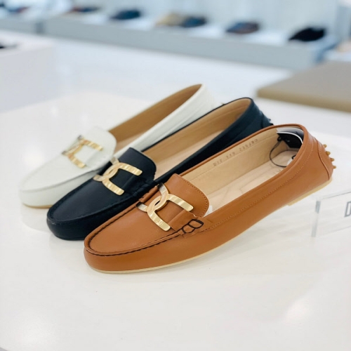 닥스 여성 플랫한 로고 포인트 드라이빙슈즈 로퍼 단화 di