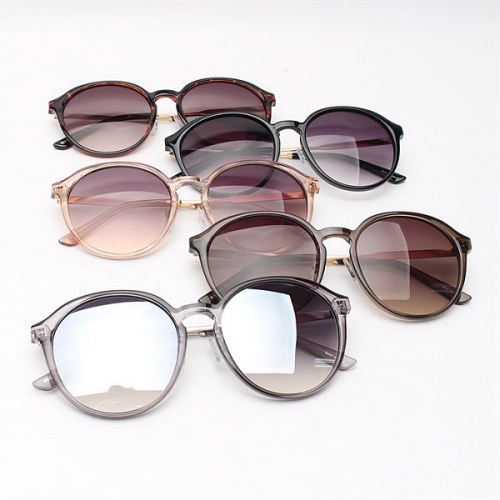 옷자락 연예인 여행 빅사이즈 패션 투명 뿔테 선글라스  4285331