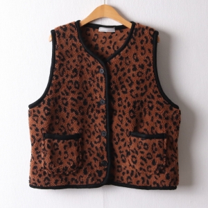 아이우먼 투포켓양털호피조끼 YPF838M112 빅사이즈 사이즈에서 자유로운 그녀 사이즈1 색상핑크 상세 설명 참조