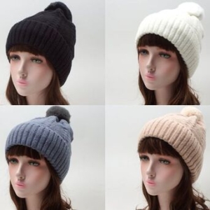 SMC  W7309B4 니트 짜임 방울 털비니S1359 꽈배기 귀달이모자 니트모자 겨울선캡 겨울선바이저 털모자 복수할인