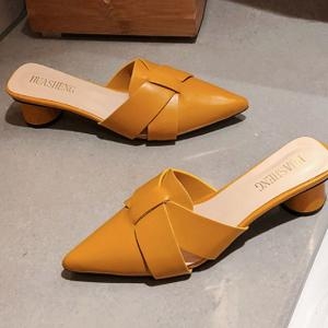 99BD73 여자 미팅 소개팅룩 스타일 코디 미들힐 블로퍼 슈즈