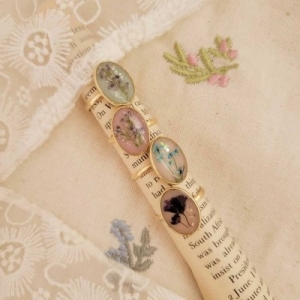 텐바이텐  봄밤달 생화 반지 dry flower ring