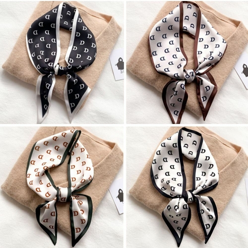 쿠디 여성 외출 데이트 패션 영문 이니셜 예쁜 미니 스카프 W8E452E W8E452E