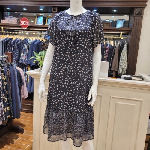 앤디스클라인 NC05 앞중심밑단배색보더원피스 A2MBO613 8468202