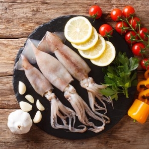 자연맛남  자연산 손질 오징어 260g