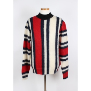 몽클레르 The럭셔리 -- 지니어스 스웨터