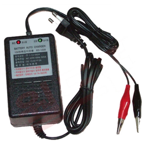 전동차 12V 초고속 자동 충전기 12V 2AH