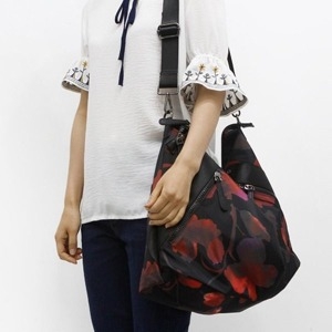 c2h W63E394 빅사이즈 여성 가방  손가방 고급 토트백 플라워