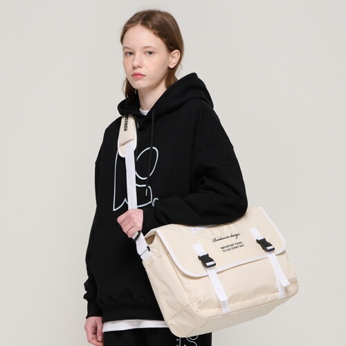 로아드로아 클 클 크로스 메신저백 아이보리 -FREE