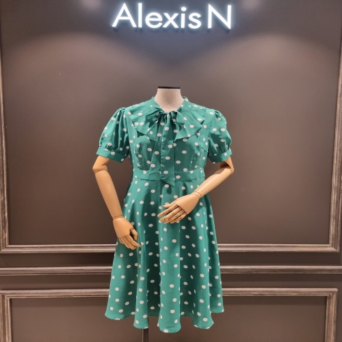 제시뉴욕 도트 플레어 반팔 원피스 BC65NLOP3380