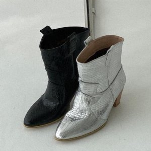 옷자락 다잇템 여자 킬힐 파이톤 악어무늬 앵클부츠 8771018