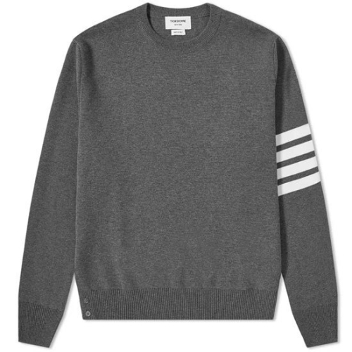 톰브라운 밀라노 스티치 사선 완장 니트_MKA202A 00219 035