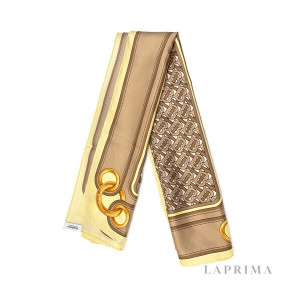 버버리 명품 몽타주 프린트 실크 스퀘어 스카프 8041760 804