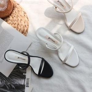 여성 뮬블로퍼 슬림스트랩 늘씬스타일 9cm굽 3컬러 S NUR66F413