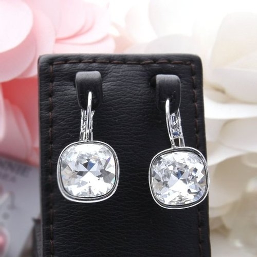 라운드사각 오스트리아스톤 원터치 귀걸이-화이트    ^-$+  W134D2F