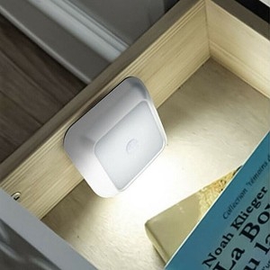 도토로 마그넷 LED 백색 센서등 화이트 복도조명 모션감지