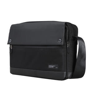 에스티나인 마크 포켓 남자 크로스백 아이패드가방 대학생 숄더백 출근 가방