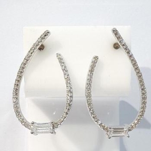 블루케이  실버925 다이아컷 큐빅 귀걸이 221017-21 S9178084