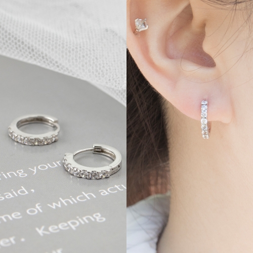 스털링  실버 나비 큐빅 링귀걸이 실버925은침 EZOCS03