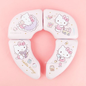 산리오  헬로키티 휴대용 접이식 유아 변기커버
