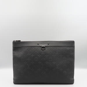 루이비통 포쉐트 아폴로 레더 클러치백_M62903