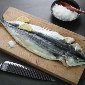 영어조합법인 올래밥상 제주올래 반건조 삼치 특 3미 900g