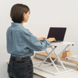 동서가구 스탠딩 책상 높이조절 입식 데스크