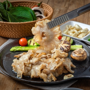 고고축산  용인 5일 장터 손질 한돈 도래창 500g