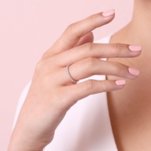 스타일러스  골든듀AMC 라인2 18K금 화이트 멜리 다이아몬드 심플링 반지 ak-211800429 w708