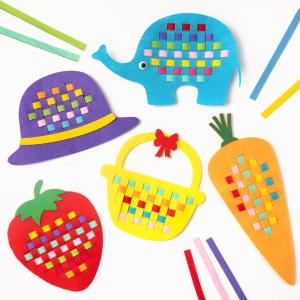 부직포 실 꿰기 놀이