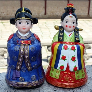 전통 인형/마블인형/도자기 외국인선물/한복
