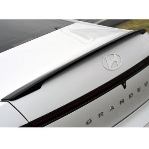 온지구  그랜저GN7 트렁크스포일러 글라스윙