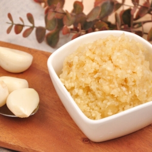 푸르젠  2차선별 국내산 냉장 다진마늘 1kg x 2팩