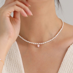 쥬릭스  14k 자개 클로버 담수 진주목걸이 JGN0007