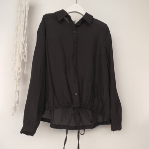 아이우먼 박시카라스트링남방 TGP230M304 빅사이즈