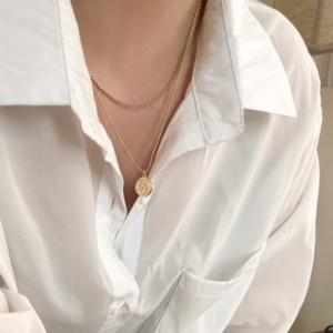 텐바이텐  써지컬 커스텀 뱀줄 두줄 양면 코인 목걸이