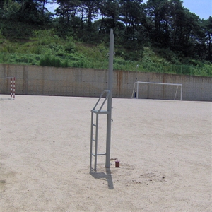 우리  배구지주 맨홀식 심판대부착식 WR3183 규격H243 높이고정식 맨홀결합형 분체도장 배구 지주 네트