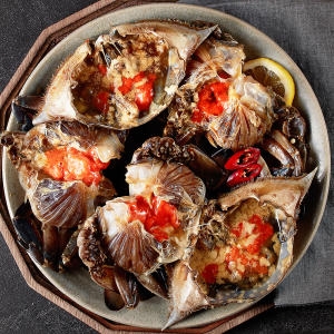 쵱선생  연평도 제철 알배기 암꽃게 간장게장 4미(개)내외 2.5kg