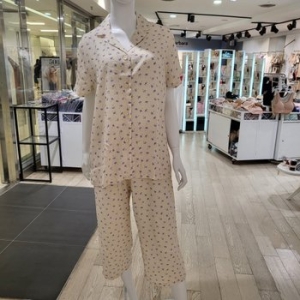 바바라 시원한 레이온 야자수 프린트 여성 파자마 베이지 AWP4987S 스타필드 코엑스몰