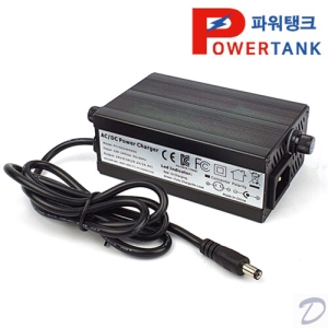 파워탱크  리튬인산철 14.6V 10A 5.5파이단자 파워뱅크 전용 충전기