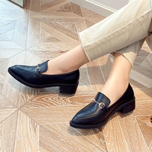 오너클랜 베이직 구두 금장 여자 로퍼 심플한 데일리 세인트 WAF1991