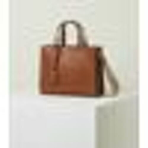 헤지스 ACC 핸드백 HJBA2F890 브라운 로고배색 가죽 토트백