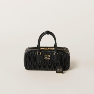 미우미우 아르카디 마테라쎄 나파 가죽 백_5BB142 AN88 F0002