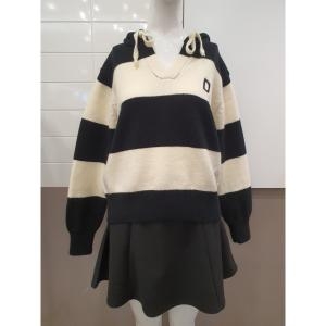 포커스 브이넥 후드 니트 FW2K7KT0463