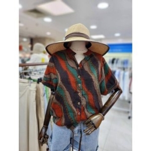 스테파니 세이브존08 하프 노카라 나염 셔츠 A23SH3701