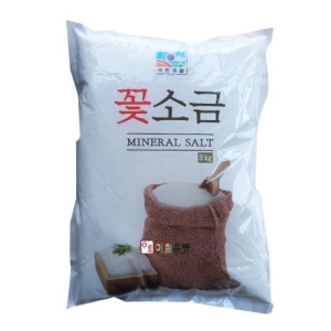 국민제염 꽃소금 3kg 수입산